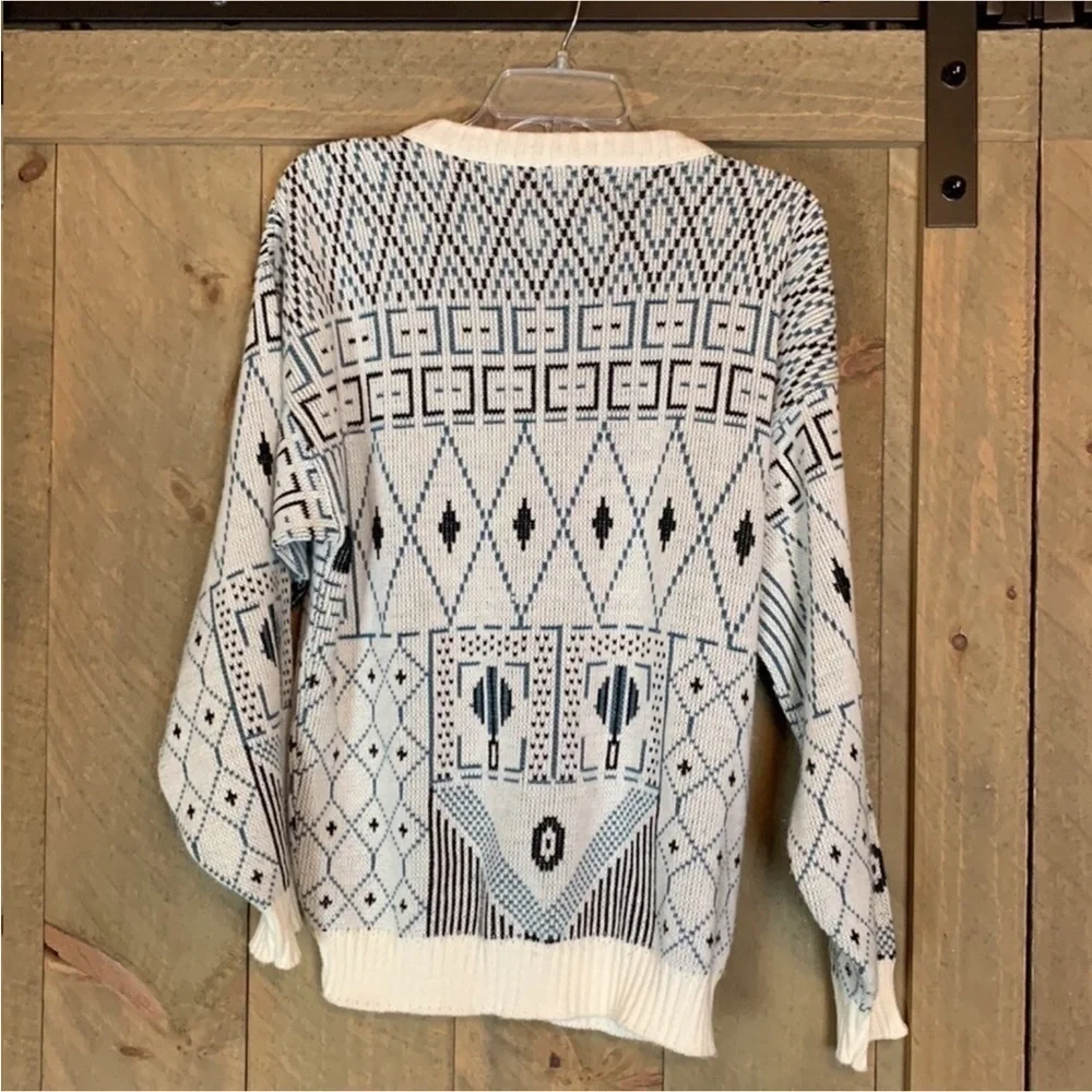 Vintage Aspertuck Trading Company crewneck sweater with geometric pattern Large